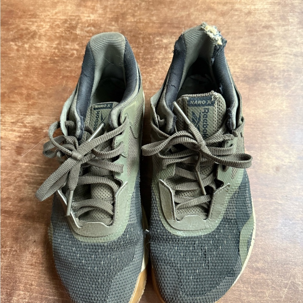 Reebok Green and Black Athletic Shoes with Mesh Upper